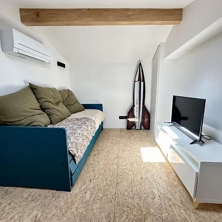 Loft Des Voyageurs - Parking Inclus Apartment